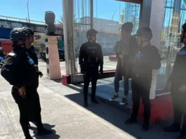 Policía despliega agentes en distintos puntos del país tras apagón nacional