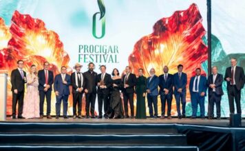 Procigar reconoce a Ito Bisonó por fortalecer industria tabaco