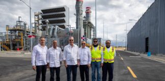 Presidente Luis Abinader inaugura termoeléctrica Manzanillo Power Land en Montecristi