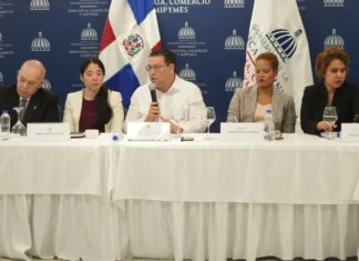 Ministro de Industria y Comercio anuncia nueva fase en la lucha contra el comercio ilícito en el país