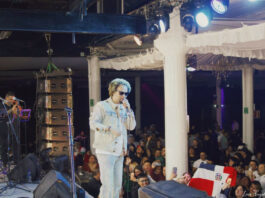 Amarfis celebra 26 años de carrera con concierto a casa llena en México