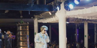 Amarfis celebra 26 años de carrera con concierto a casa llena en México