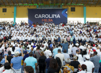 Carolina Mejía reafirma fortaleza con masivo acto de apoyo mientras rinde cuentas como secretaria general