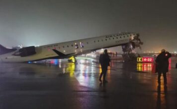 Un avión chocó con un camión de bomberos en el aeropuerto LaGuardia