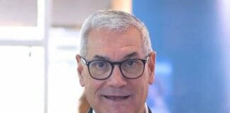 Gonzalo recibe nueva licencia de conducir y valora sus avances tecnológicos