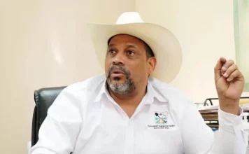 Denuncian al alcalde de Dajabón por supuesta violencia de género