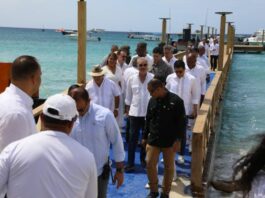 Luis Abinader da el primer palazo para el Club de Playa en Isla Catalina