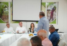 Ministro de Agricultura analiza impacto de la mecanización con productores de la Línea Noroeste