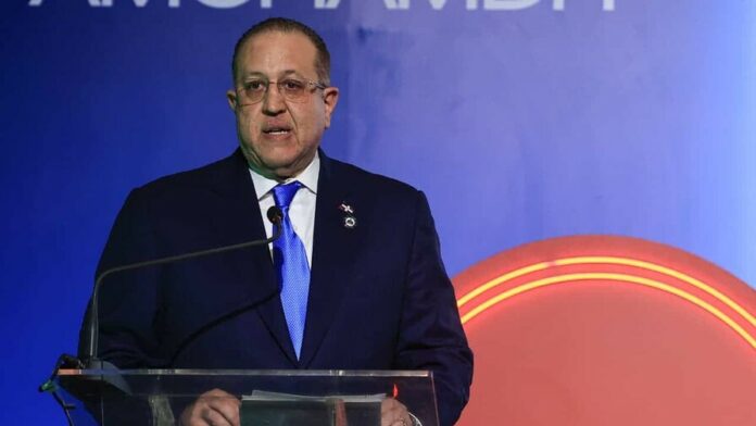 someteran-proyecto-de-ley-para-eliminar-algunos-impuestos-en-rd-83689ded-focus-min0.31-0.53-896-504