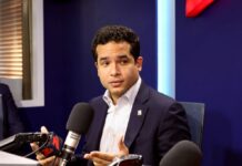 Omar Fernández reintroduce el proyecto de ley para eliminar el pago de anticipos por mipymes y otros 10 proyectos