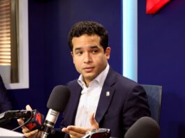 Omar Fernández reintroduce el proyecto de ley para eliminar el pago de anticipos por mipymes y otros 10 proyectos