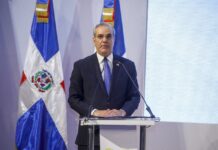 Presidente Luis Abinader redobla actividades en Semana Santa