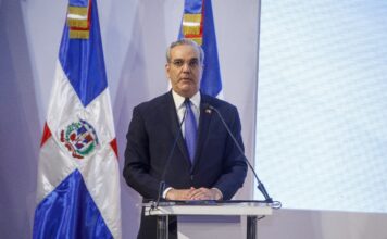 Presidente Luis Abinader redobla actividades en Semana Santa
