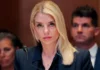 Donald Trump destituye a la fiscal general, Pam Bondi