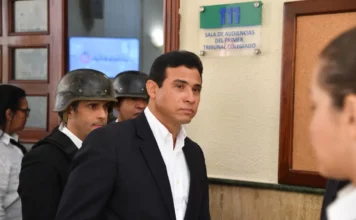 Juez fija para el 15 de junio sentencia contra generales acusados en casos Coral