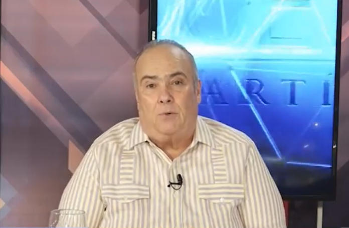 Charlie-Mariotti-aspirante-presidencial-PLD-Toque-Final-con-Julio-Martinez-Pozo--e1775602700194