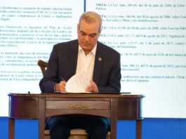 Luis Abinader promulga la ley que elimina las candidaturas independientes