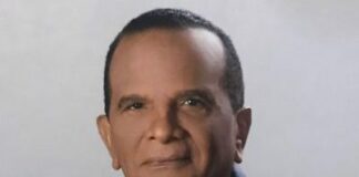 Senado aprueba reconocer la trayectoria de Sánchez Baret