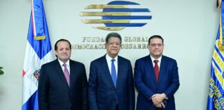 Leonel Fernández valora diálogo con el Gobierno, pero exige claridad sobre medidas económicas