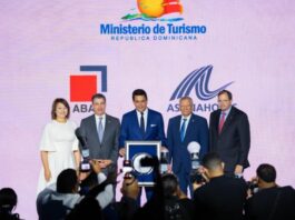 Asociación de Bancos reconoce labor del Ministro de Turismo