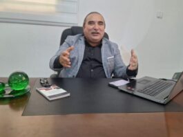 Víctor Pavón critica gestión de Betty Gerónimo