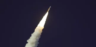 La tripulación de Artemis II recupera el contacto con la Tierra