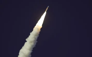 La tripulación de Artemis II recupera el contacto con la Tierra