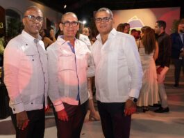 Banco Santa Cruz inaugura un centro de negocios en Valverde