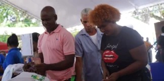 Gobierno inaugura la feria “Inespre está de Madre” en Cristo Park