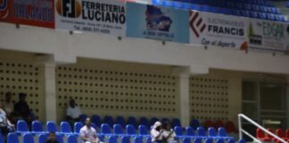 García logra otro triple-doble en remontada de Marineros ante Leones