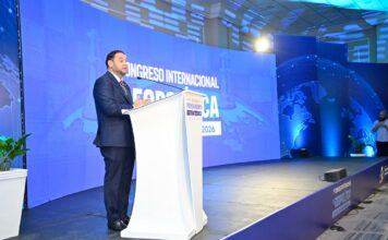 Manuel Cruz presenta centro de pensamiento en apertura de congreso sobre geopolítica
