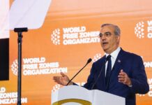 Adozona destaca el liderazgo de República Dominicana en el congreso mundial de zonas francas en Panamá