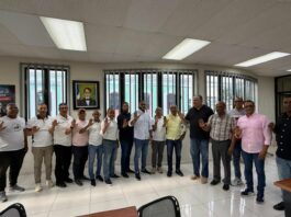 Danny Holguín es electo presidente de ASOBAVE