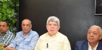 Santiago se prepara para la masiva juramentación del proyecto político de Francisco Javier García