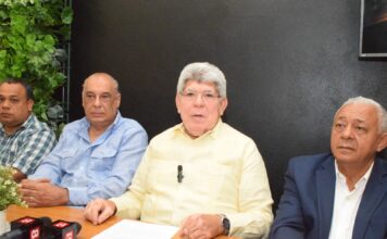 Santiago se prepara para la masiva juramentación del proyecto político de Francisco Javier García