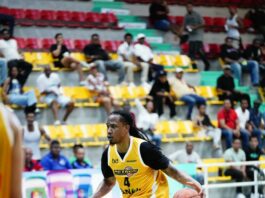 Florent Thamba decide victoria de Metros sobre Soles