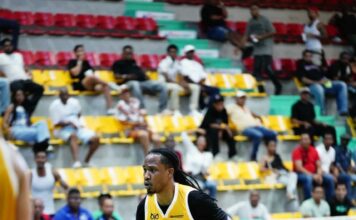 Florent Thamba decide victoria de Metros sobre Soles