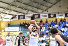 Héroes aplastan a Titanes en su debut en Fase de Eliminación