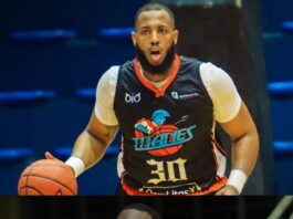 Araújo y Reyes impulsan victoria de Titanes ante Reales