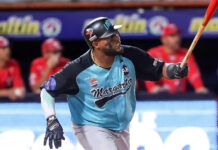 Estrellas refuerzan su ofensiva con firma de Juan Santana