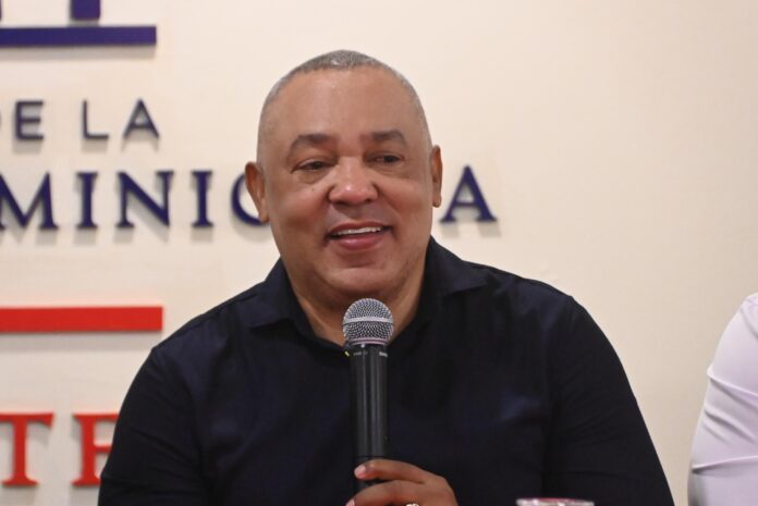 Juan Núñez pte. Fedom
