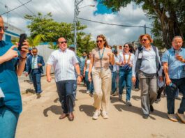 José Ignacio Paliza supervisa avances del proyecto de recuperación del margen oriental del río Ozama