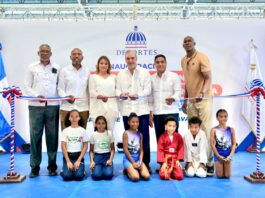 Presidente Abinader inaugura cinco pabellones en La Romana