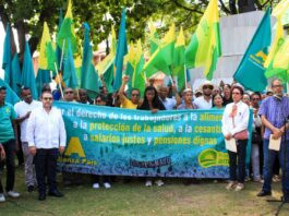 Frente Amplio y Alianza País homenajean a Mauricio Báez