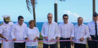 Gobierno inaugura la segunda etapa del malecón de Santo Domingo Este