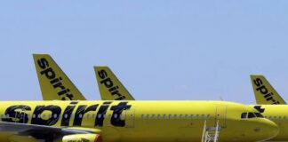 Spirit Airlines continúa operaciones tras fracasar negociaciones para un rescate