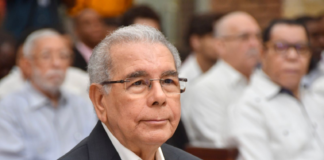 Danilo Medina asegura PRM “no gana ni llevando al Papa como candidato”
