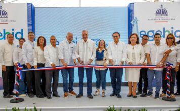 Luis Abinader inaugura carretera Carrizal–La Piedra–La Guázuma