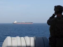 Irán anuncia cierre estrecho de Ormuz a todas embarcaciones