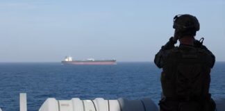 Irán anuncia cierre estrecho de Ormuz a todas embarcaciones